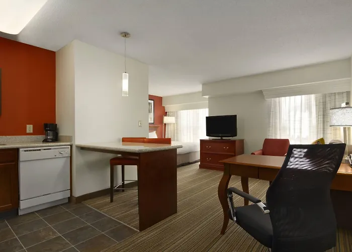 By Marriott Charleston Airport Hotel North Charleston