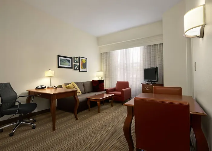 By Marriott Charleston Airport 3* North Charleston
