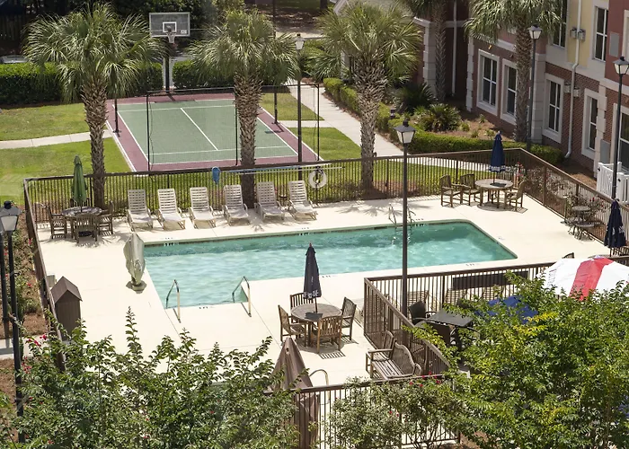 By Marriott Charleston Airport Hotel
