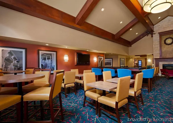 Hotel By Marriott Charleston Airport
